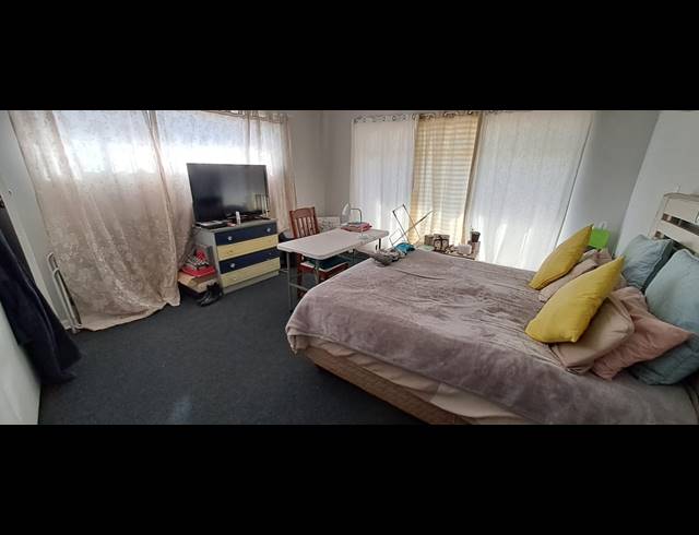 4 BEDROOM HOUSE FOR SALE IN THREE RIVERS
